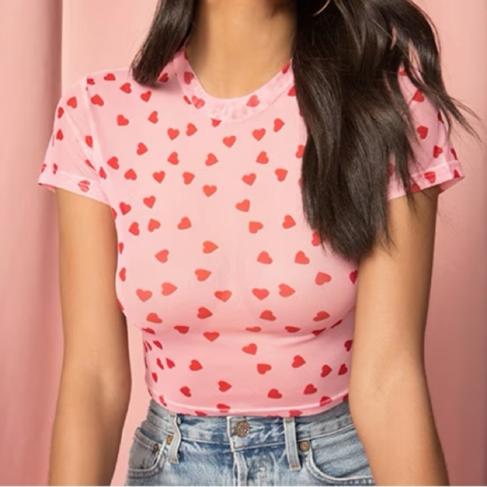Superdown tania cropped mesh top heart shirt